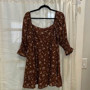 Women’s Brown Floral Boutique Long Sleeve XL Dress